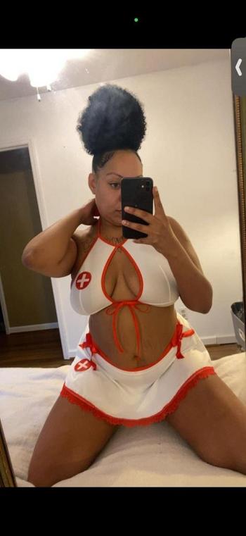 Lady Diamond , 27  female escort, Roanoke