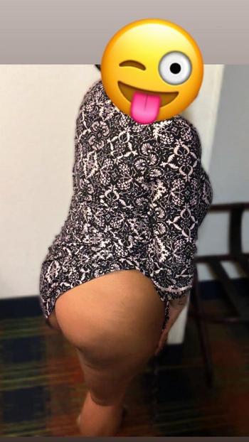 Bunny, 24  female escort, Roanoke